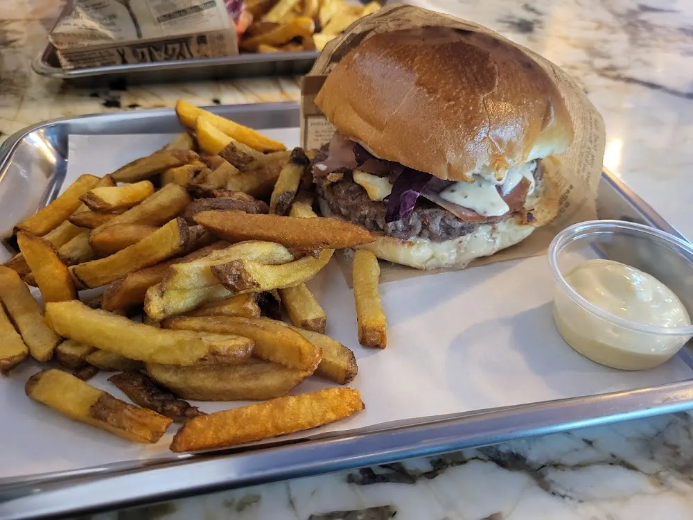 Basic Mountain Burger