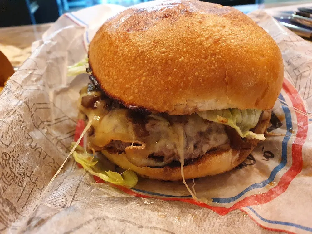 Hamburger Parisienne